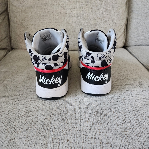 Disney x Hoops 3.0 Mid 'Mickey Mouse'GZ1349 Men's Size 11 - Picture 6 of 8